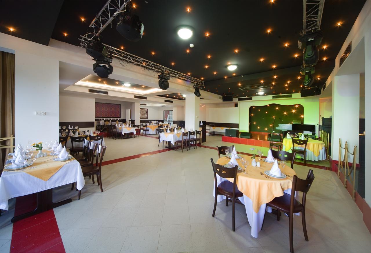 Kopala Tskneti Hotel Tsqnet'i ภายนอก รูปภาพ
